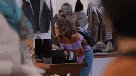 Sex Shoplifting Gifs .